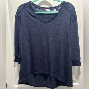 New York & Co Lightweight Navy Top with Quarter-Length Sleeves - Size Medium